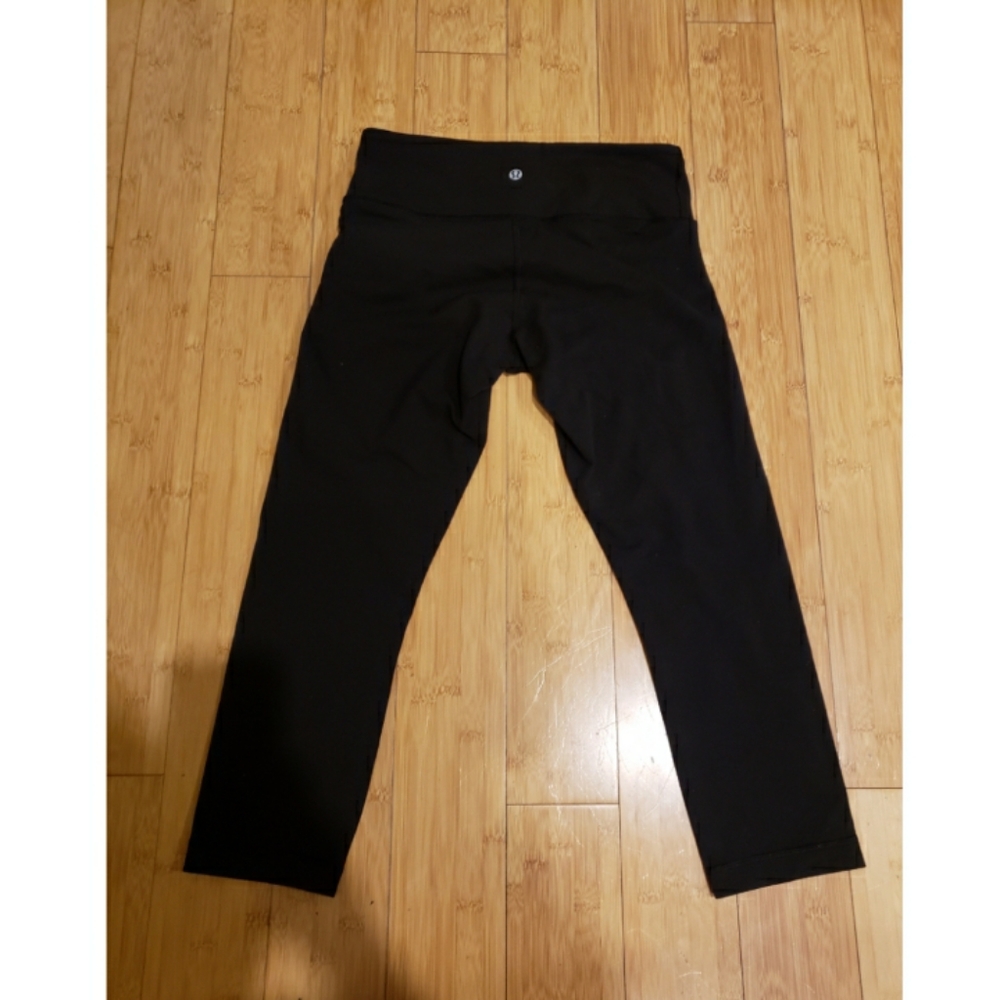 Lululemon wunder under crops 6